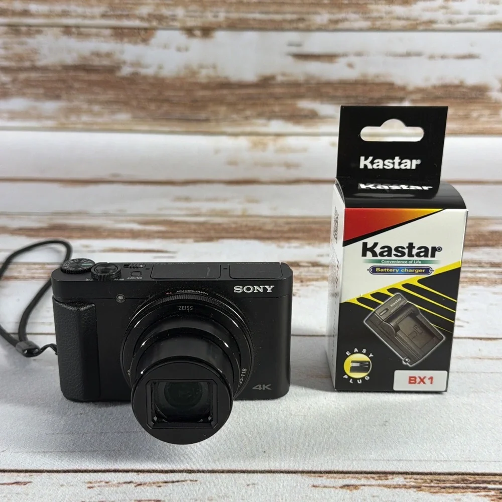 Sony DSC-HX99 18.2MP 4K Digital Camera For Parts Repair New Battery Charger